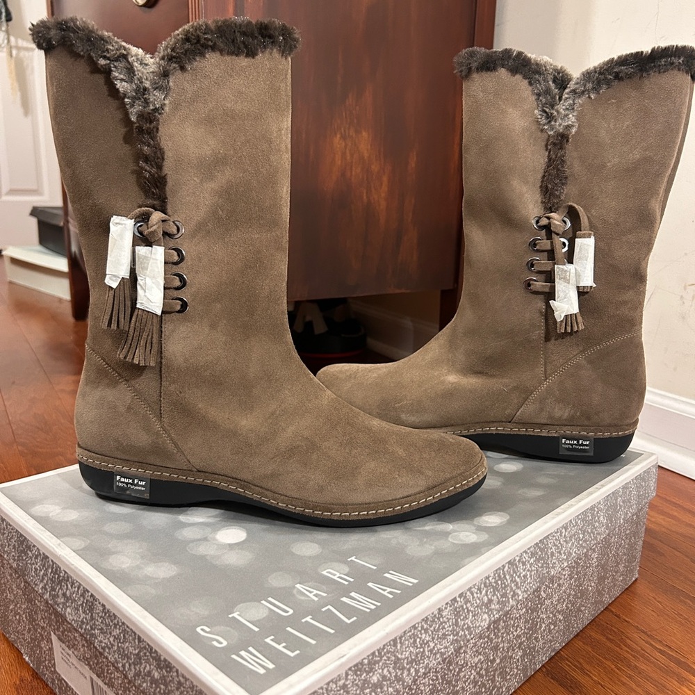 Stuart Weitzman Furlure — Neutral Sport Suede — Women’s 11M — NWT — Let It Rain